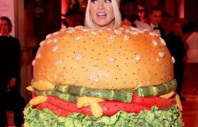 MET GALA | 论如何在大型戏精「作妖」现场脱颖而出