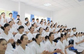 原创 
            有的老师劝成绩差的孩子上职高，到底是什么心态，是否有提成