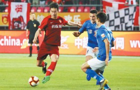 人民日报：中超VAR精确裁定仍有难度 裁判也需提高水平