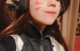 俄妹COS《守望先锋》D.va 小姐姐甜美笑容暖化人心